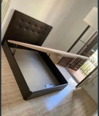 Canapé abatible con colchones