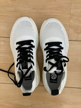 Zapatillas deportivas Ulysses blancas NUEVAS