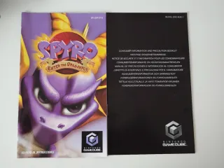 Spyro Enter the Dragonfly Game Cube