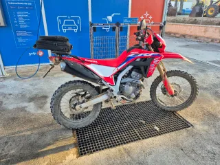 Honda CRF300L Endureizada , de diciembre de 2024