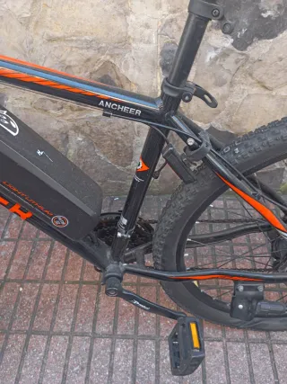 Bici Eléctrica Ancheer Negra,escucho ofertas