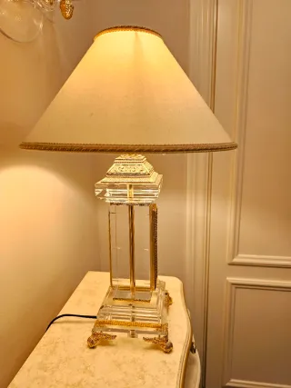 Lámpara de mesa cristal y oro Consola y reloj