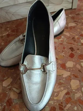 Sandalias doradas Fly Flot