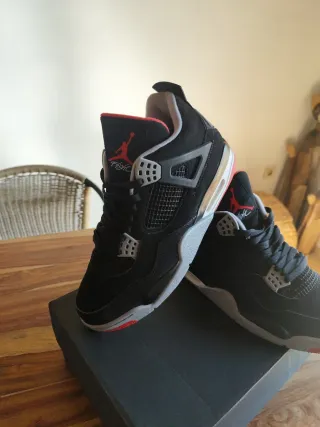 Air Jordan 4 Negro Rojo