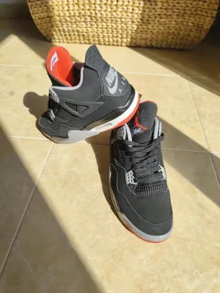 Air Jordan 4 Negro Rojo