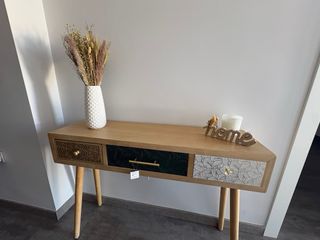 Mobile ingresso in legno