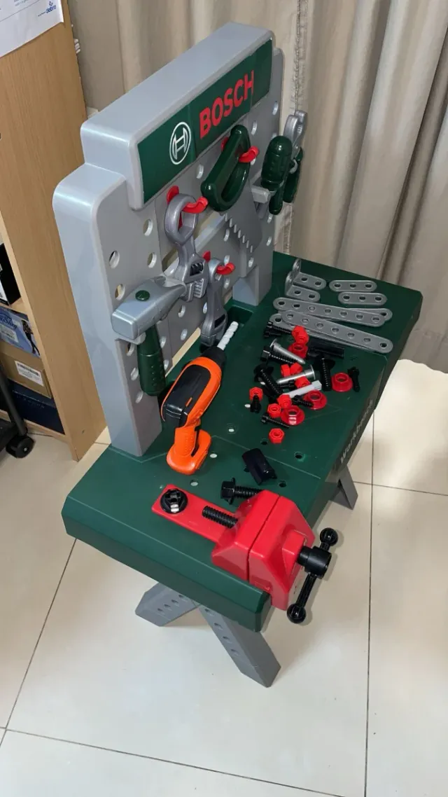Banco de trabajo Bosch para niños