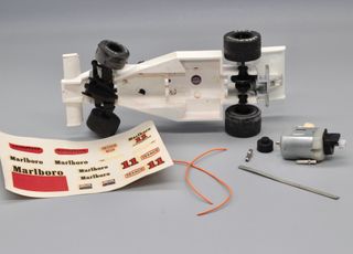 McLaren Ford M23 MRRC Kit escala 1/32