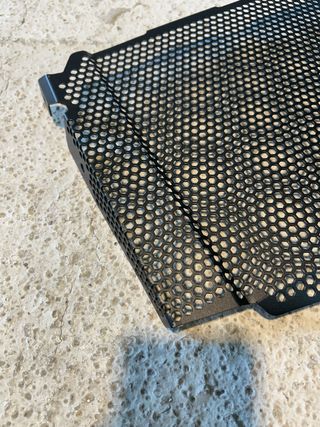 Protector radiador Hornet CB1000