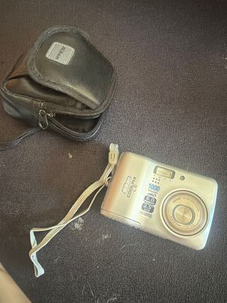 Cámara Digital Nikon Coolpix L6 Plata