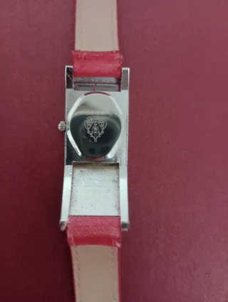 Relógio Gucci Vermelho Prata