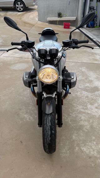 BMW R nineT Pure Plata 2020 dic