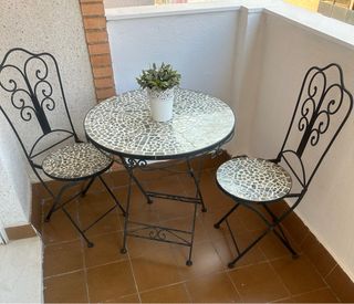 Mesa y 2 sillas forja y mosaico