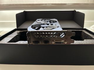 Tarjeta Gráfica Gigabyte GTX 1650 SUPER