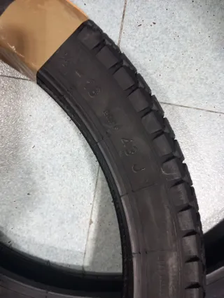 Juego 2 cubiertas Mitas 2.50-18 Derbi Rieju Puch