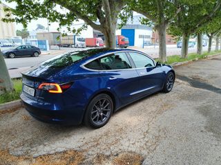 Tesla Model 3 Long Range Dual Motor