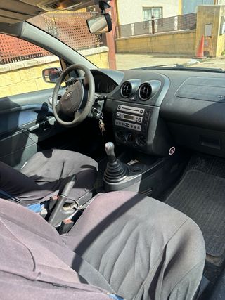 Ford Fiesta 2003