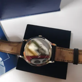 Reloj Festina Negro y Plateado