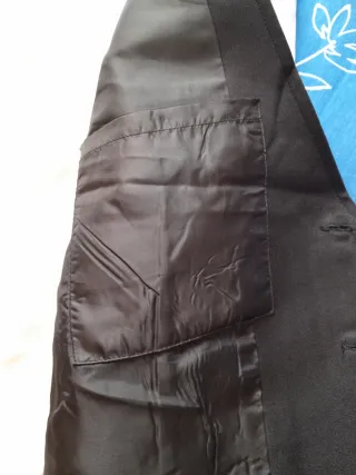 Uniforme unisex negro y blanco