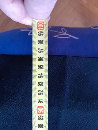 Uniforme unisex negro y blanco