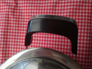 Olla AMC Oval. Acero quirúrgico.