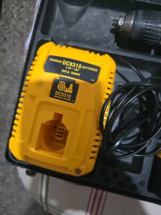 Taladro Dewalt DC735 14.4V