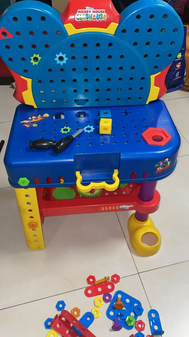 Banco de Herramientas Mickey Mouse Clubhouse