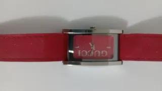 Relógio Gucci Vermelho e Prata
