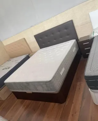 Canapés + Materassi + Testiere + Somieri + Basi