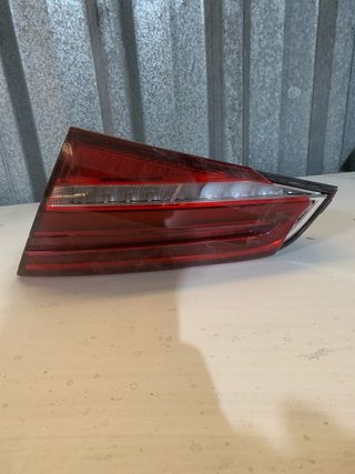 Piloto trasero derecho Audi A3