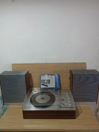 Tocadiscos Telefunken Musikus 1080