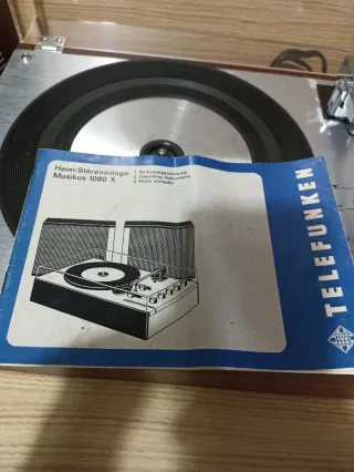 Tocadiscos Telefunken Musikus 1080