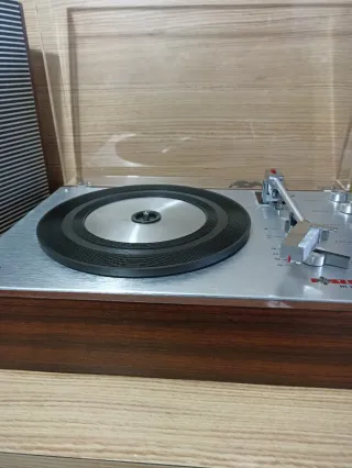 Tocadiscos Telefunken Musikus 1080