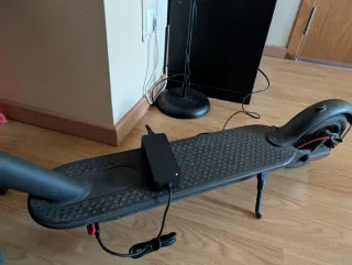 Xiaomi Mi Electric Scooter M365 Pro