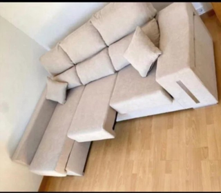 Divani chaise longue con baule disponibili in beige, grigio scuro e grigio chiaro