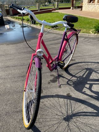 Bicicleta BH Gacela rosa y morada