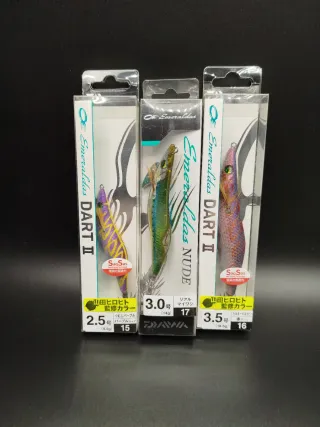 Lote 3 señuelos pesca Daiwa Emeraldas, Eging