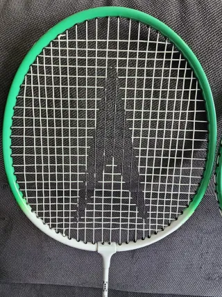 2 racchette da badminton verdi