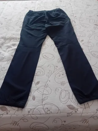 Pantalones Montaña Mujer +8000 Negros + cinturón.