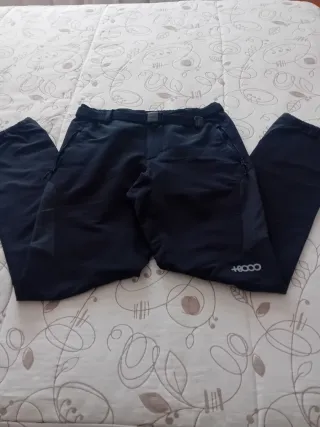 Pantalones Montaña Mujer +8000 Negros + cinturón.