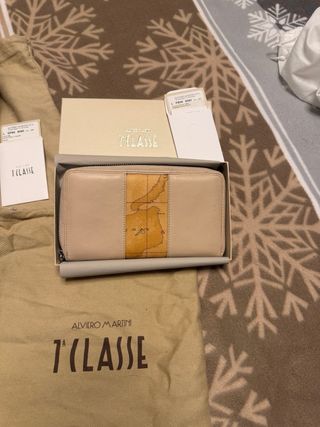 Borsa e portafoglio Prima Classe Alviero Martini