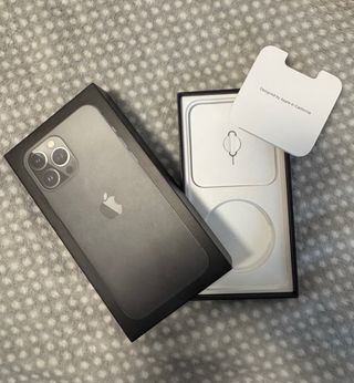 Caja iPhone 13 Pro Max