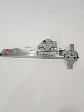 ELEVALUNAS DELANTERO DERECHO PEUGEOT 208 (3)