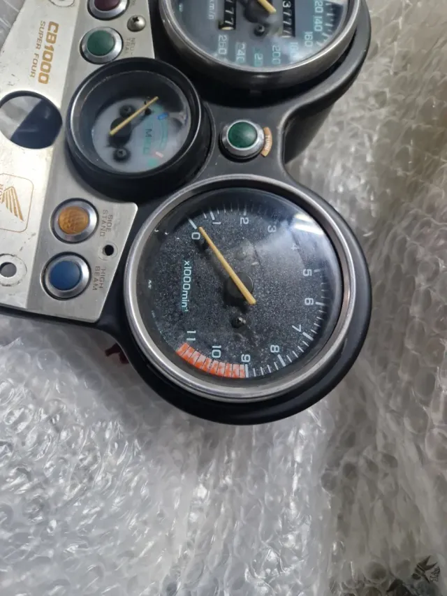 Varios Honda CB 1000 Super Four