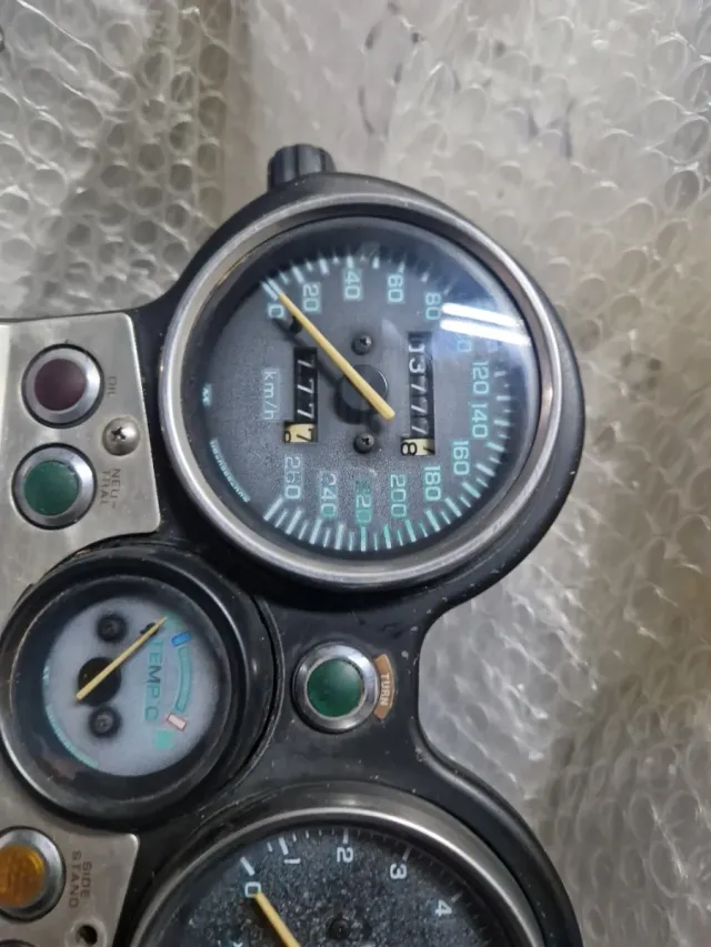 Varios Honda CB 1000 Super Four