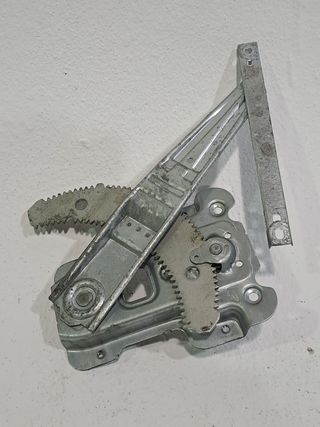 ELEVALUNAS TRASERO IZQUIERDO NISSAN MICRA (K12E)