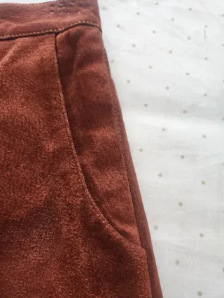 Bermuda mujer piel marron