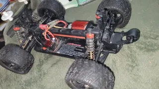 Camioneta RC Monster Truck Teledirigido