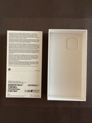 Caja vacía iPhone 12