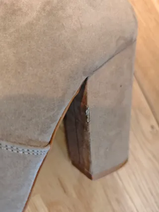 Botines de ante beige de Stradivarius talla 39